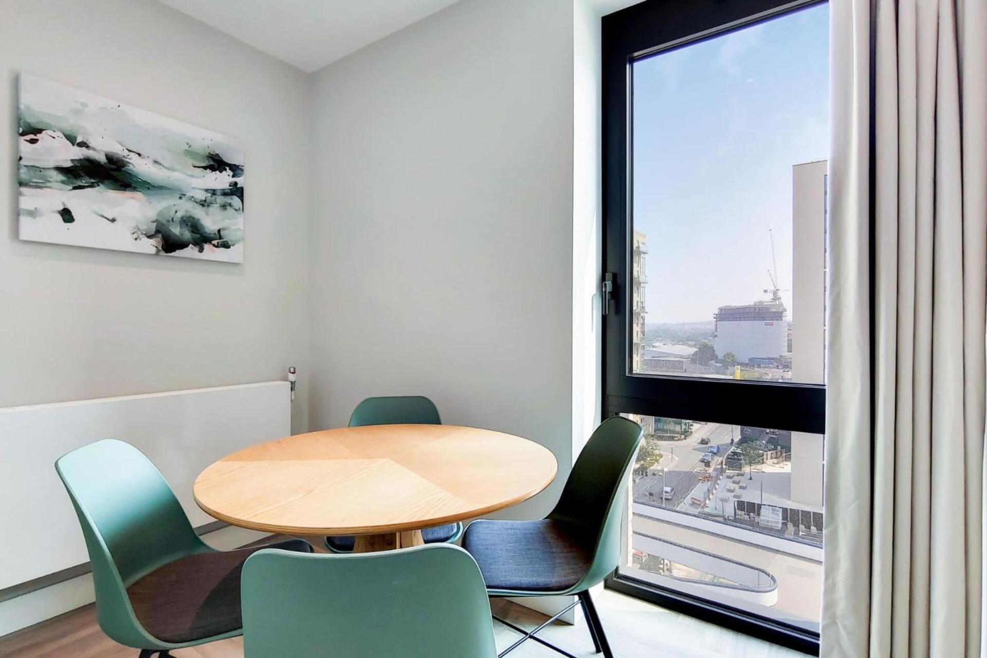 Chic And Comfortable In Apartament Londra